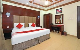 Oyo 589 Lavina House